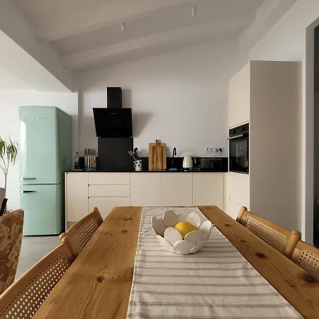 Appartement Oasis With Terrace Near Castle & Center Dénia